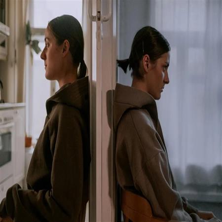 是爱错人，还是内心的两个自己没谈拢?(爱而不得 请收藏)